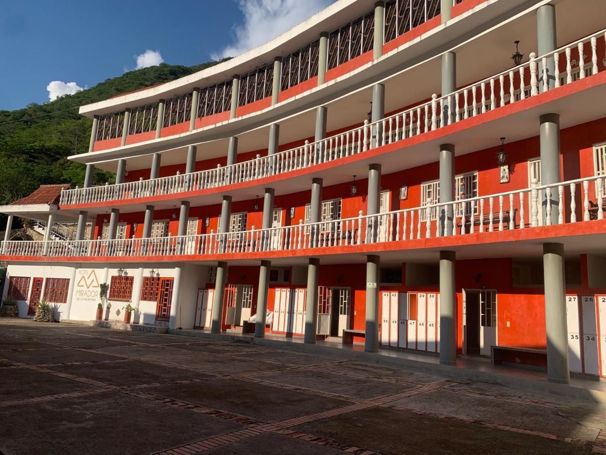 Hotel Mirador De La Montana アプロ エクステリア 写真